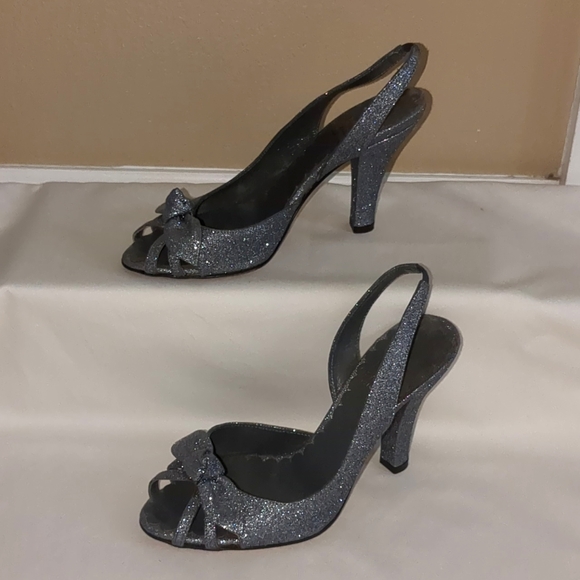 Moschino Cheap and Chic Silver Glitter Heels - Size 6 US/36 EU - Picture 2 of 5